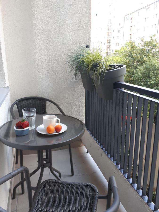 グディニャApartament Downtownアパートメント エクステリア 写真