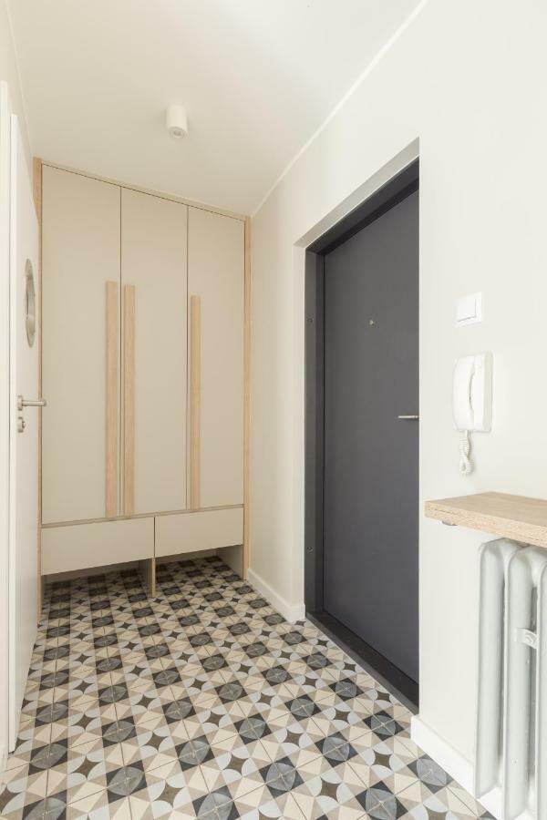 グディニャApartament Downtownアパートメント エクステリア 写真