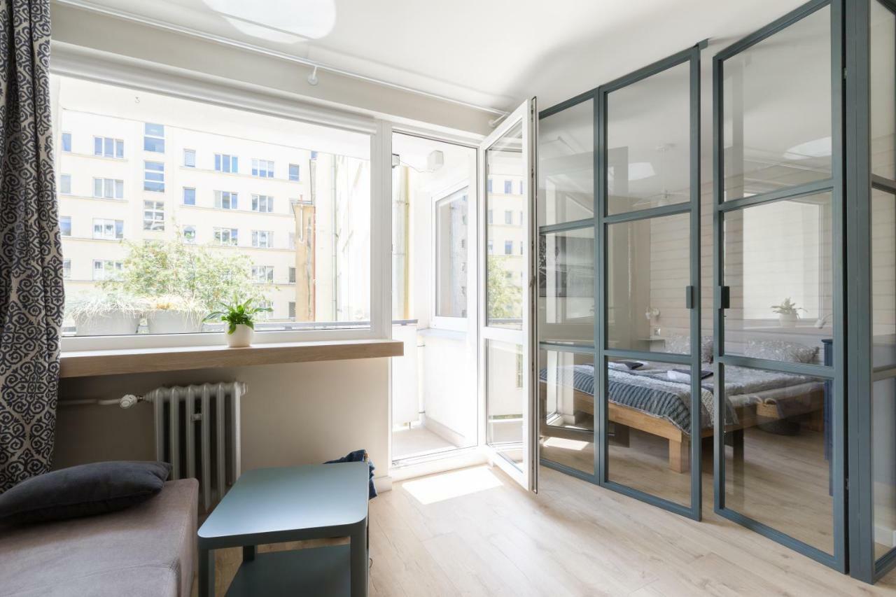 グディニャApartament Downtownアパートメント エクステリア 写真